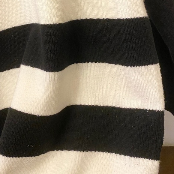 Torrid 1X Skull Black / White Stripe Pull Over Lightweight Sweater, Long Sleeve - Picture 7 of 8